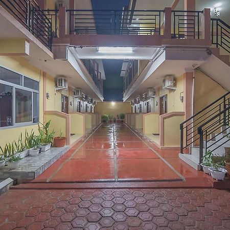 Reddoorz Near Rsud Dr Abdul Aziz Singkawang Hotell Exteriör bild
